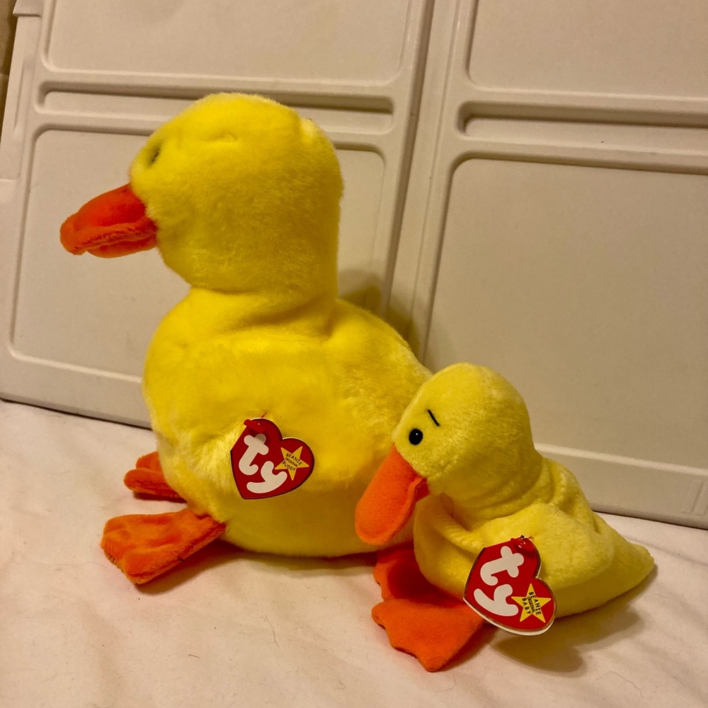 Ty “Quackers” duck buddy & beanie set